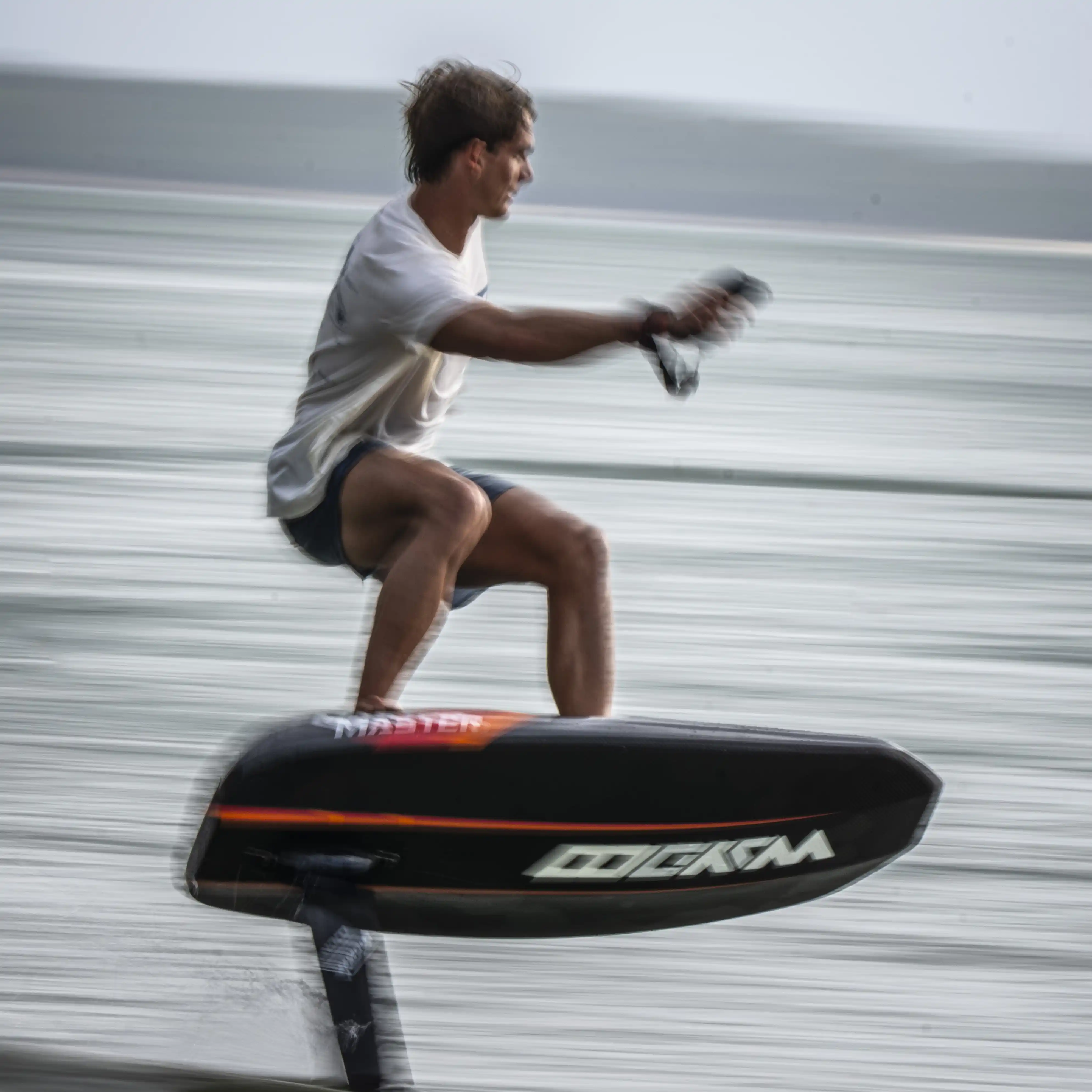 Waydoo Flyer EVO Master Plus: Flagship 75L eFoil - Image 13